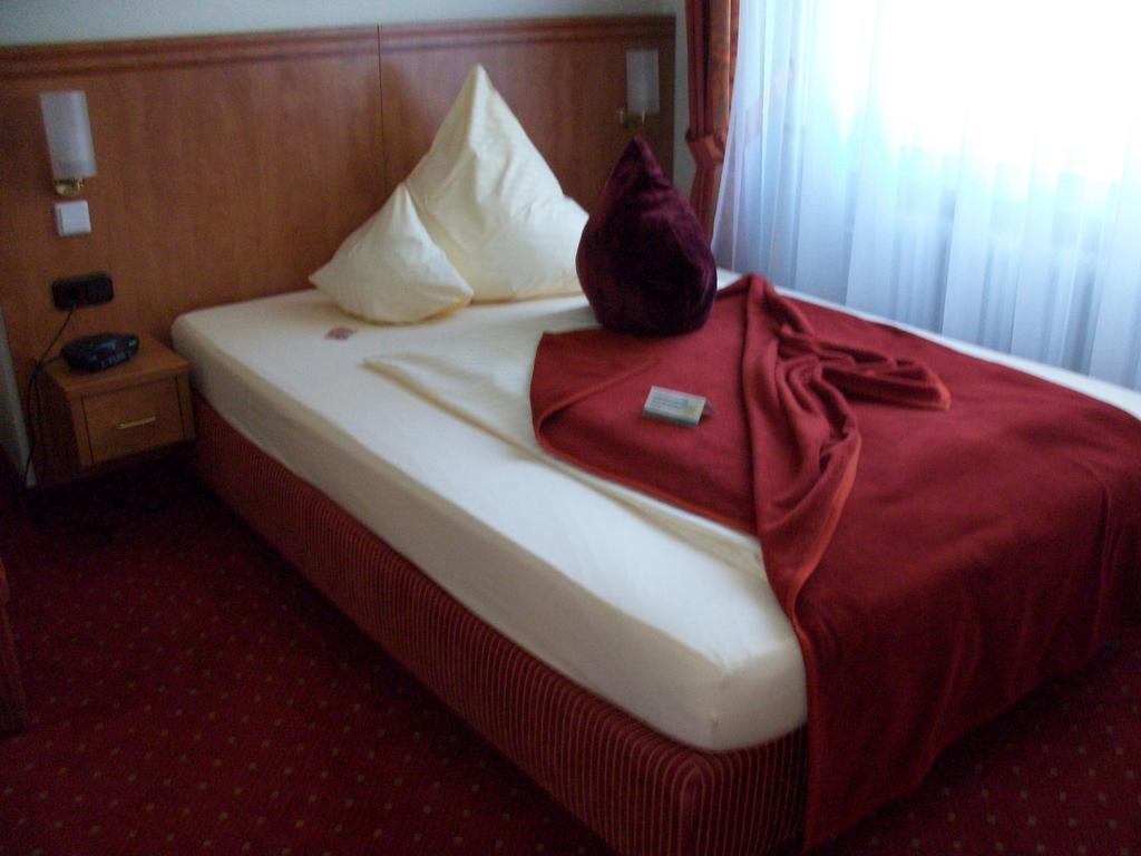 Ruhr Hotel Essen Bagian luar foto