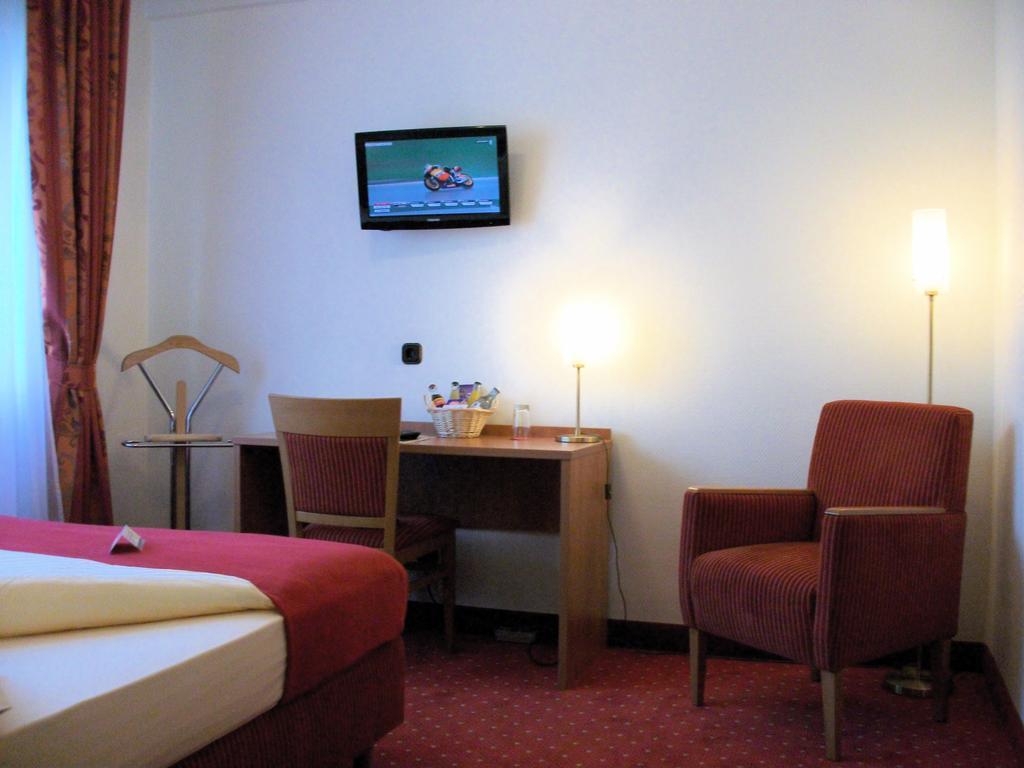 Ruhr Hotel Essen Bagian luar foto
